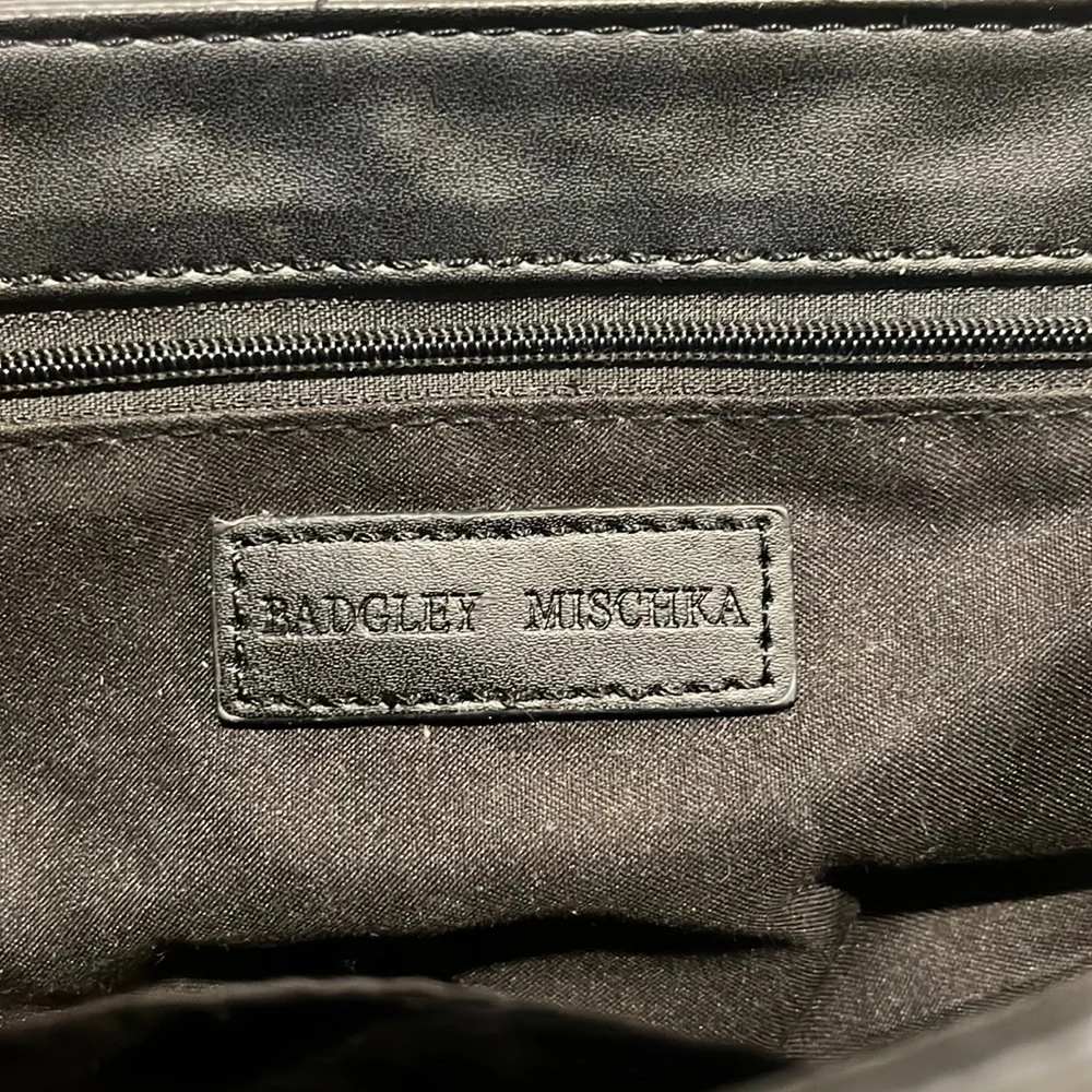 Badgley Mischka vegan medium quilted faux leather crossbody‎ bag Black & gold